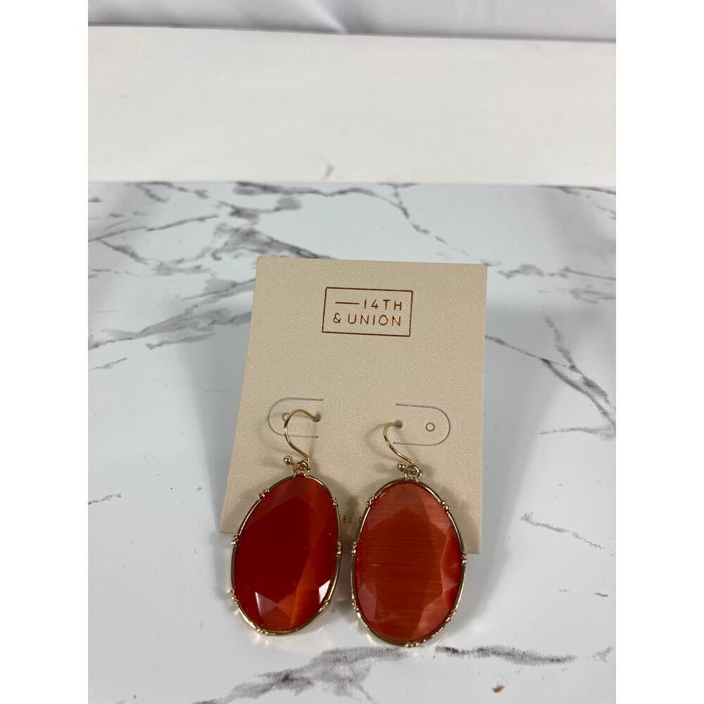 4/$25 NWT 14th & union Folded metal hoop earrings